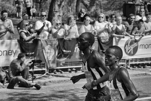 开云体育官方网入口-乌干达男篮在非洲大赛中争夺金牌，竞技水平不断提高